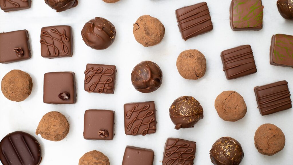 Is Desiccated Coconut Chocolate Gluten-Free? A Complete Guide for Those with Celiac Disease or Gluten Sensitivity 3 desiccated coconut chocolate, desiccated coconut low fat, gluten free diet, gluten allergy