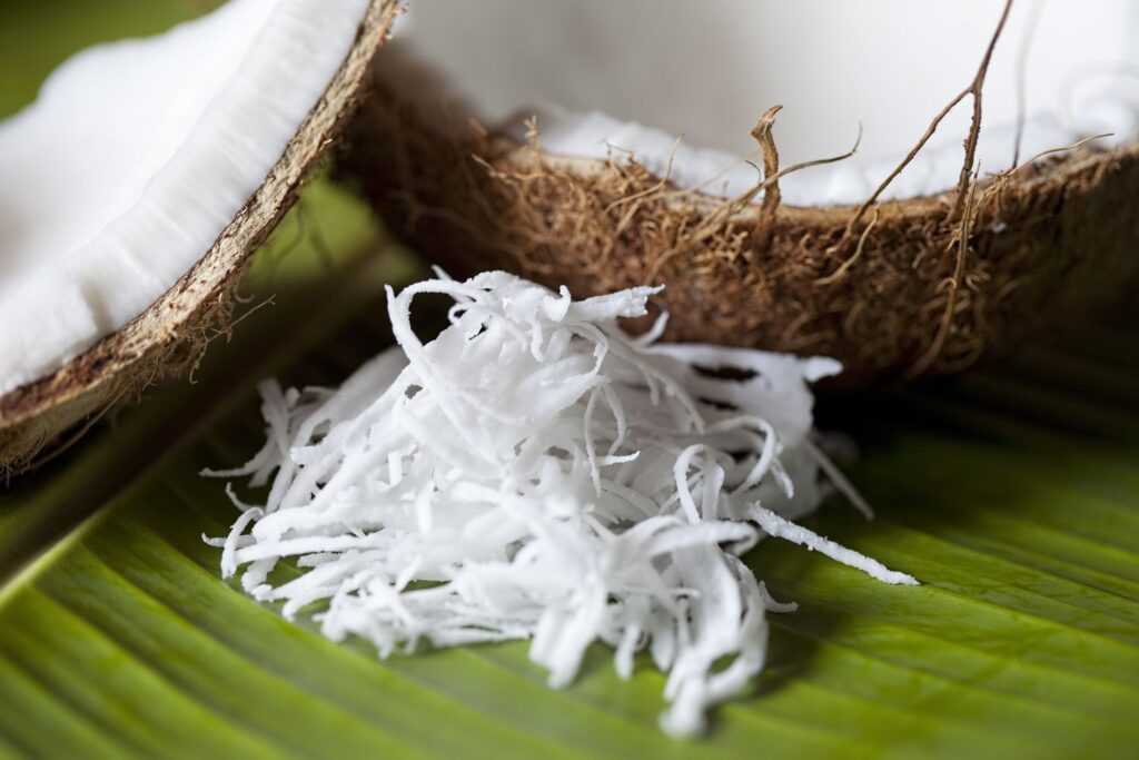 Desiccated Coconut Flakes  vs. Shredded Coconut: What's the Difference? 1 desiccated coconut flakes, coconut dried flakes, organic shredded coconut, sweetened shredded coconut