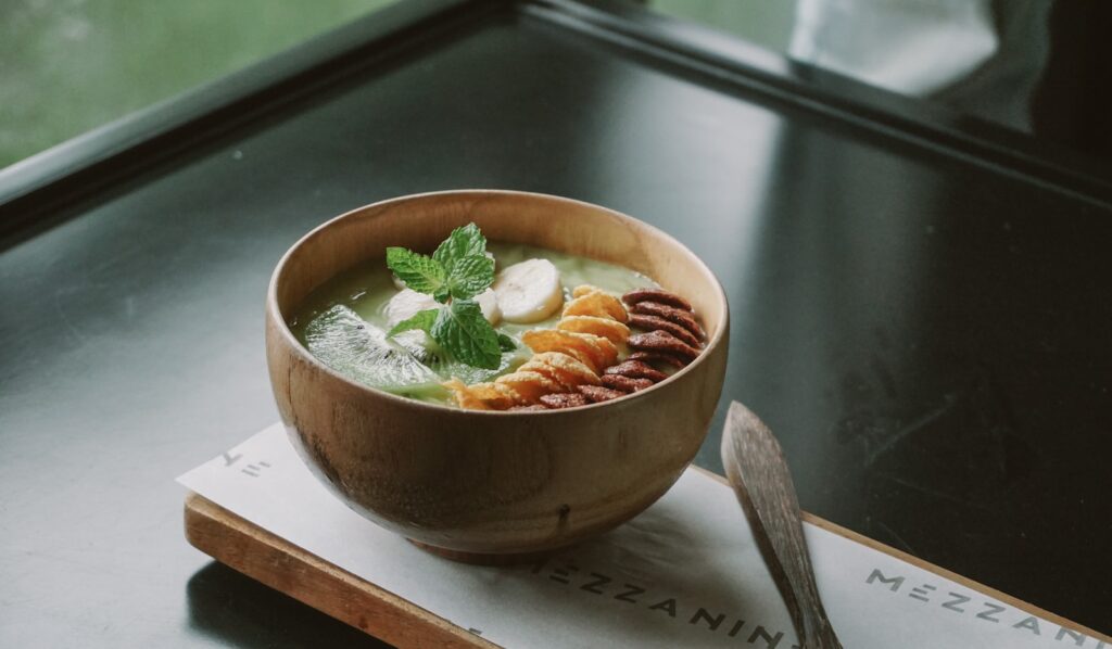 big coconut flakes, best coconut flakes, healthy smoothies, healthy shakes