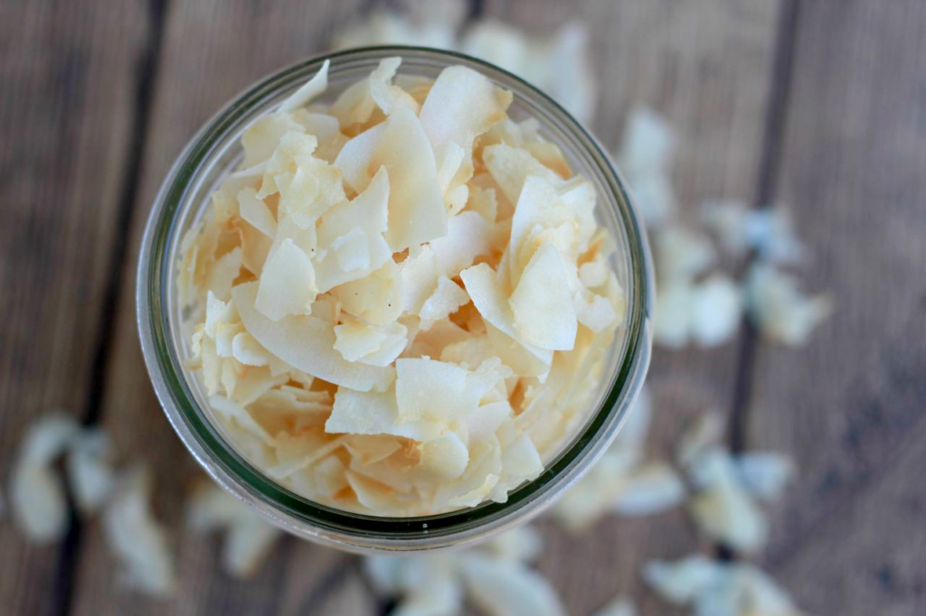 coconut flakes, sweetened coconut flakes, snacks, nutrition