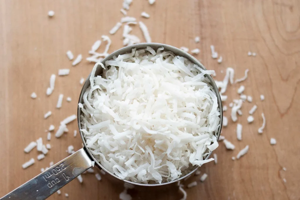 How Coconut Flakes Can Boost Your Immune System 1 coconut flakes, immune, unsweetened coconut flakes, health
