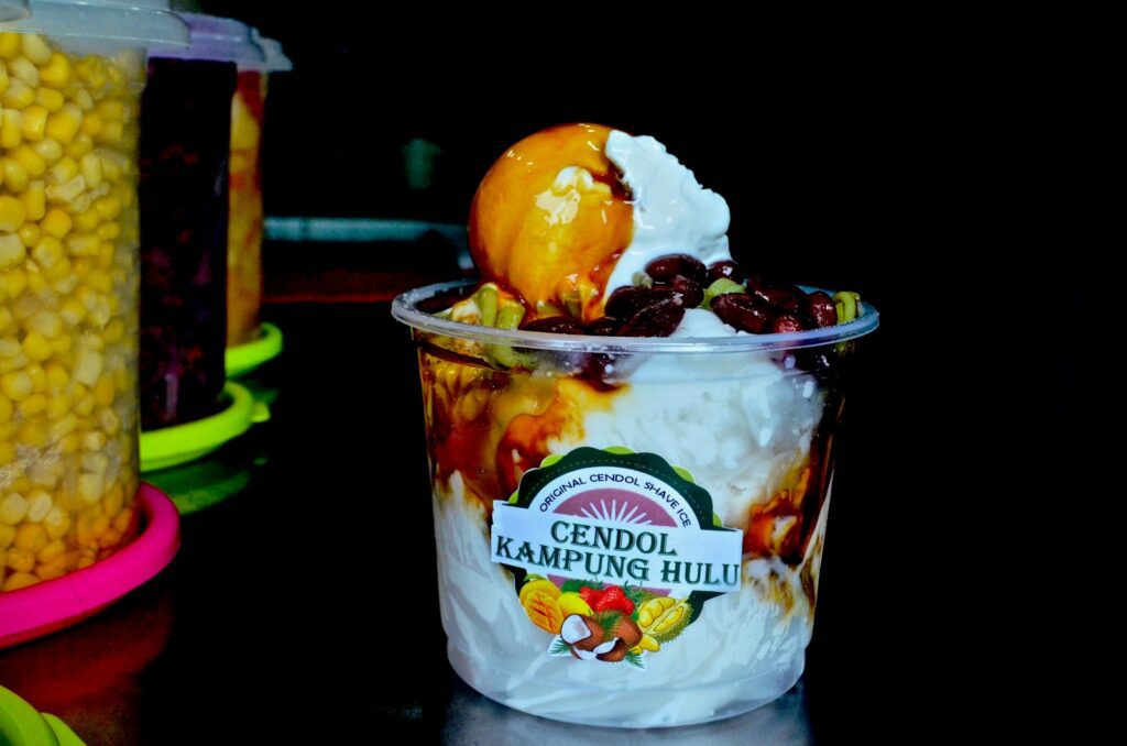 The Role of Coconut Milk in Traditional Southeast Asian Cuisine 4 coconut milk, cuisine, traditional, food