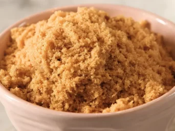 The difference coconut and palm sugar products