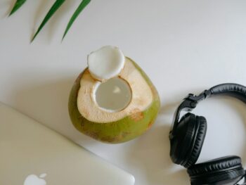 virgin coconut oil, essential oil, healthy, lifestyle {{brizy_dc_image_alt entityId=