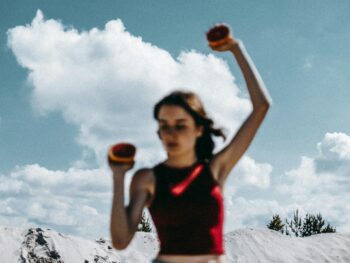 Photo by Sasha Rubaniuk virgin coconut oil, pure coconut oil, body, raw coconut oil